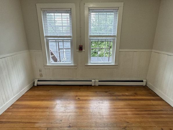 2 Bedroom Available Now!! | 39 Hill St, Biddeford, ME