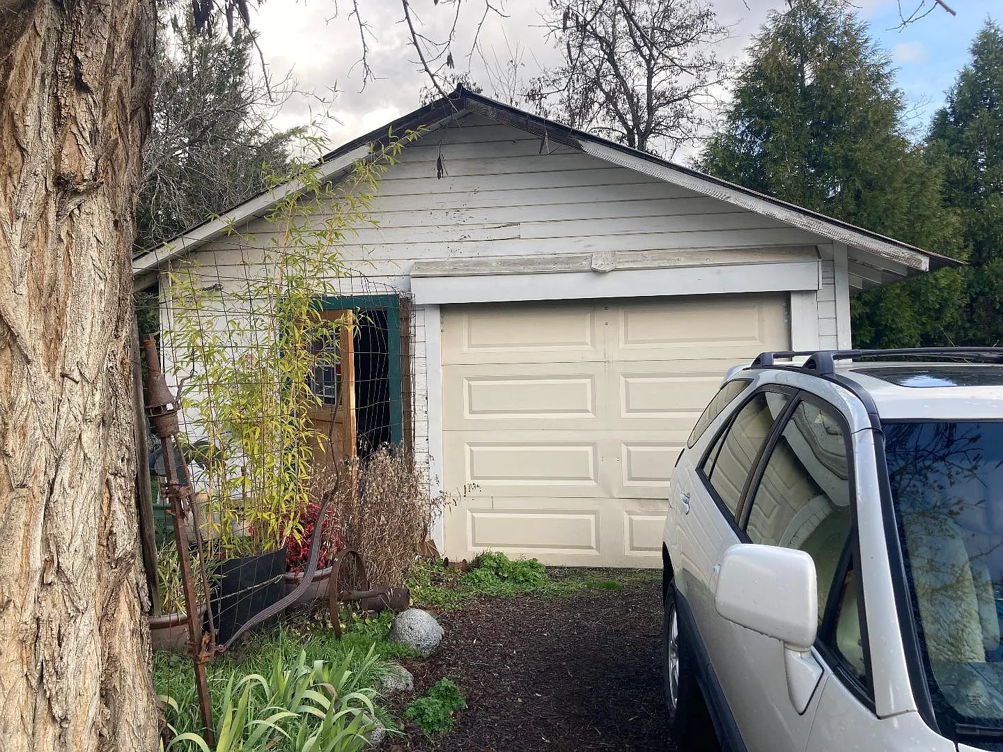 301 Mill Street — Photo 2