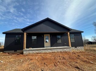 1124 Lambert Rd, Scottsville, KY 42164