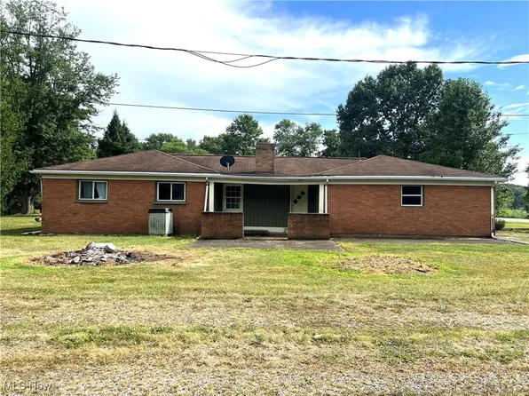 4029 Minard Rd NW, Dover, OH 44622