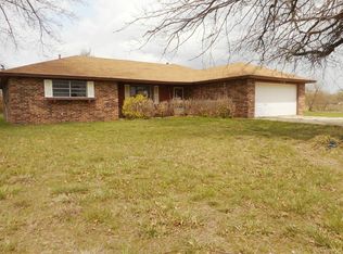 13396 N Gaiche Rd, Gentry, AR 72734