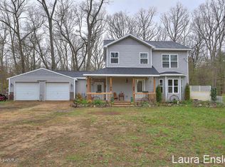 8771 Ferris Rd, Howard City, MI 49329