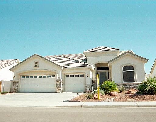 1st image of 711 W VELERO Street