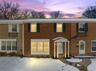 13311 Lake Point Blvd, Belleville, MI 48111