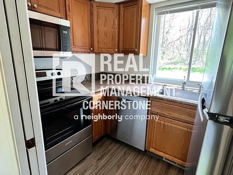 5735 E G Ave #4 — Photo 3