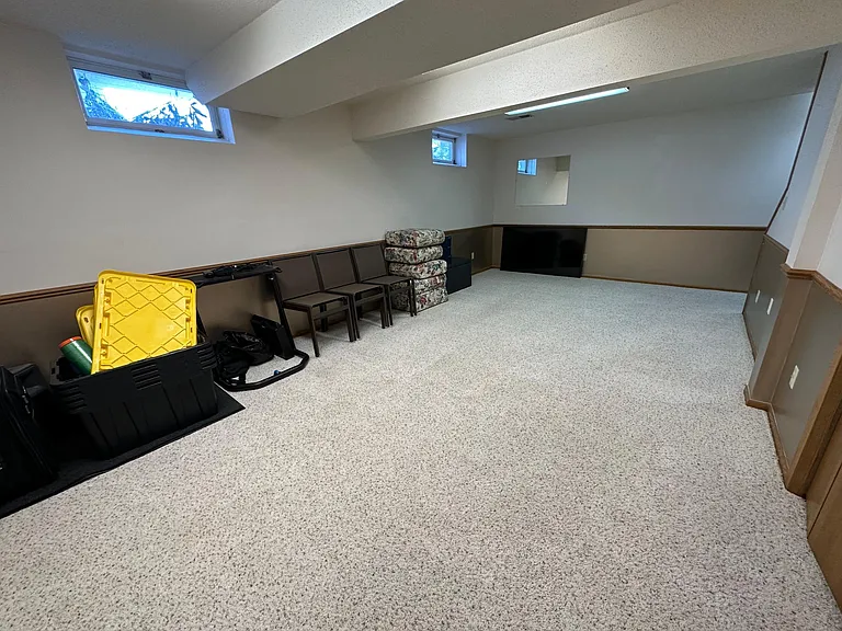 925 Sierra Ln NE — Photo 33