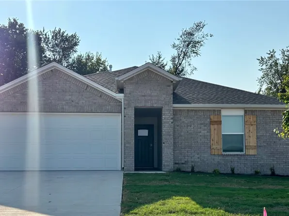 579 Arizona St, Fayetteville, AR 72730