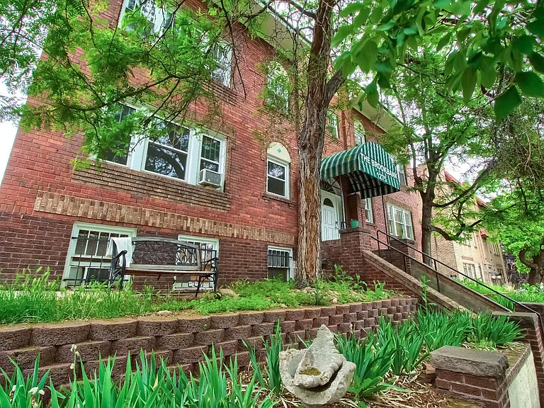 1275 N Clarkson St #1 — Photo 20