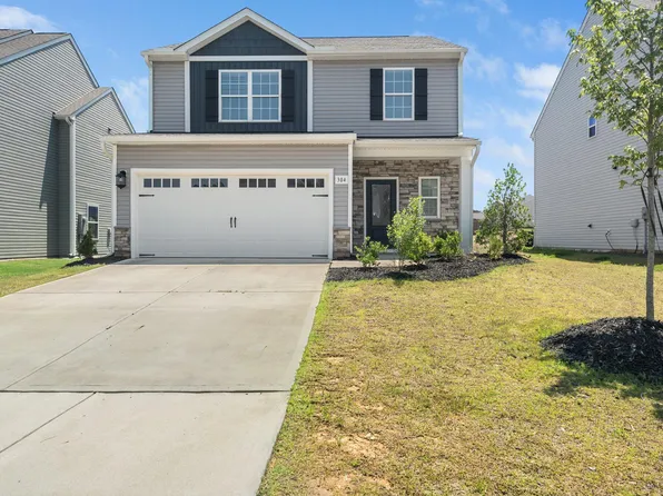 304 Azalea Gaze Dr, Youngsville, NC 27596