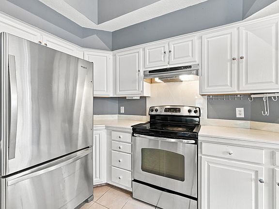 5th image of 1606 Broken Anchor Way