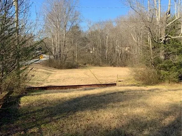 2620 E County Line Rd, Lithia Springs, GA 30122