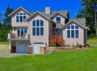 3017 E Bay Dr NW, Gig Harbor, WA 98335