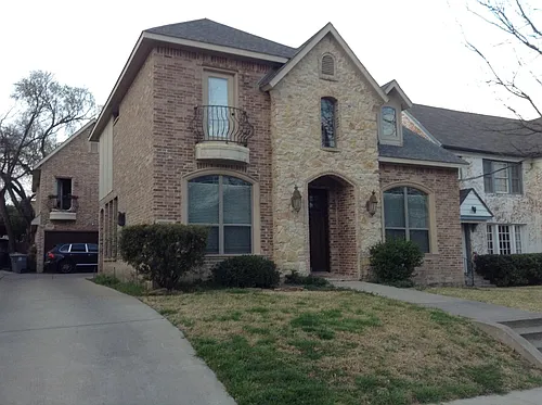 5939 La Vista Dr Photo 1