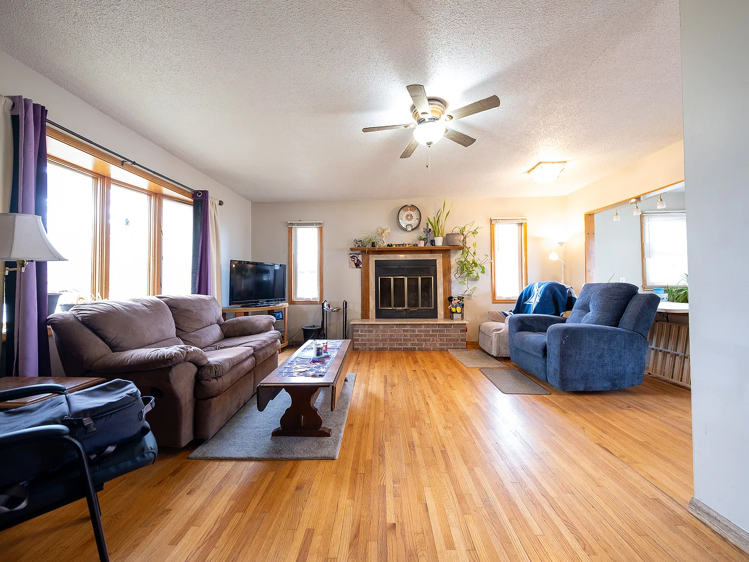 89th Street West, Bloomington (2230) AB MG2 - 1 — Photo 2