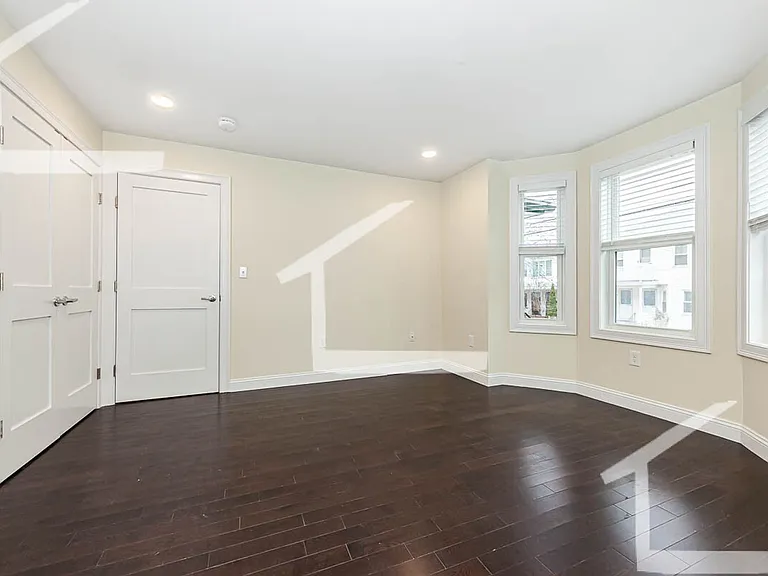 20 Albion St #1A — Photo 14