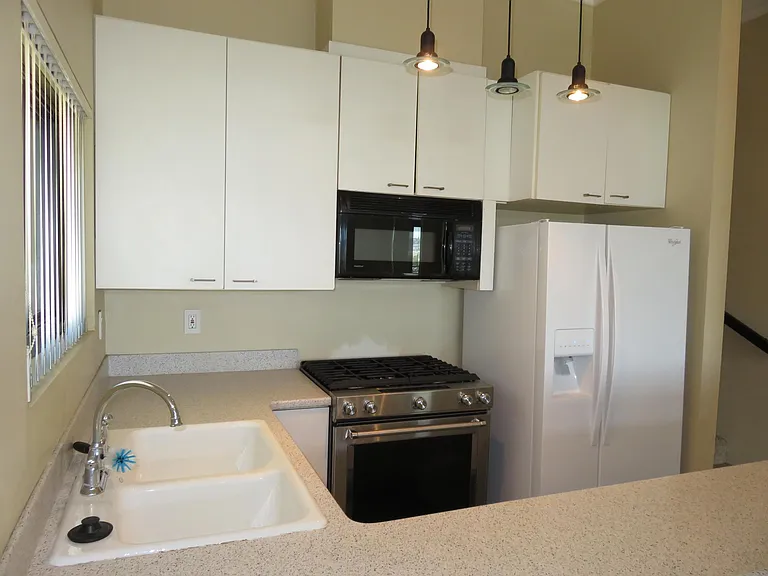2442 Union St #1N — Photo 24