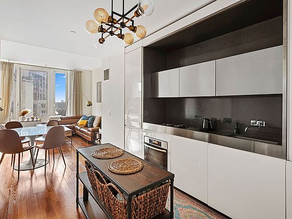 4th image of 15 William St APT 33G