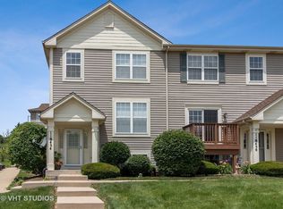 11S454 Rachael Ct, Willowbrook, IL 60527
