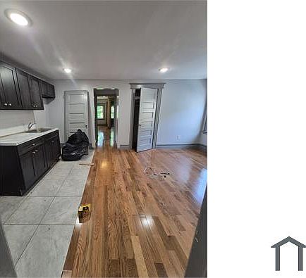 4th image of 47 Baldwin Ave Floor 3