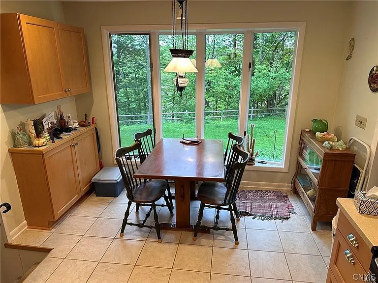 4564 Stoneledge Ln — Photo 9