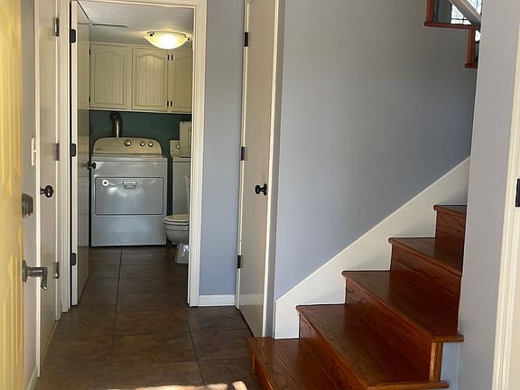 3rd image of 13522 Josephine St
