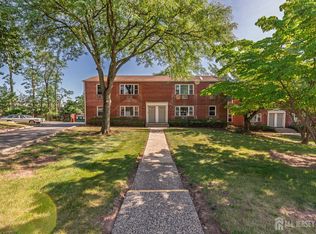93 Fox Rd APT 2A, Edison, NJ 08817