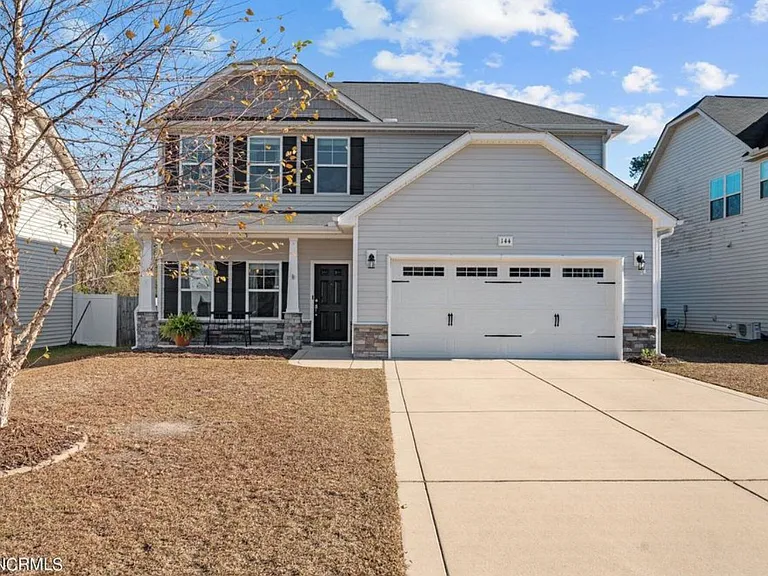 144 Blue Bay Ln — Photo 1