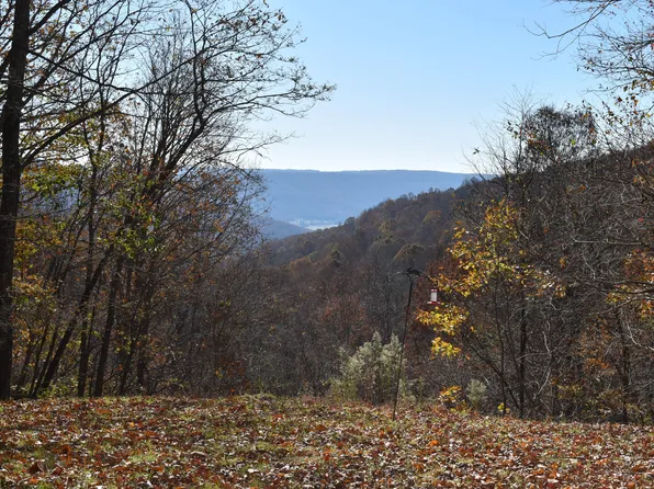 1454 Stage Coach Rd, Sewanee, TN 37375