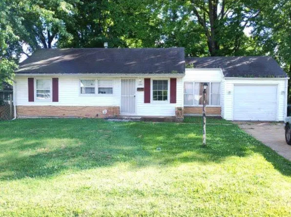154 Cameron Rd, Saint Louis, MO 63137