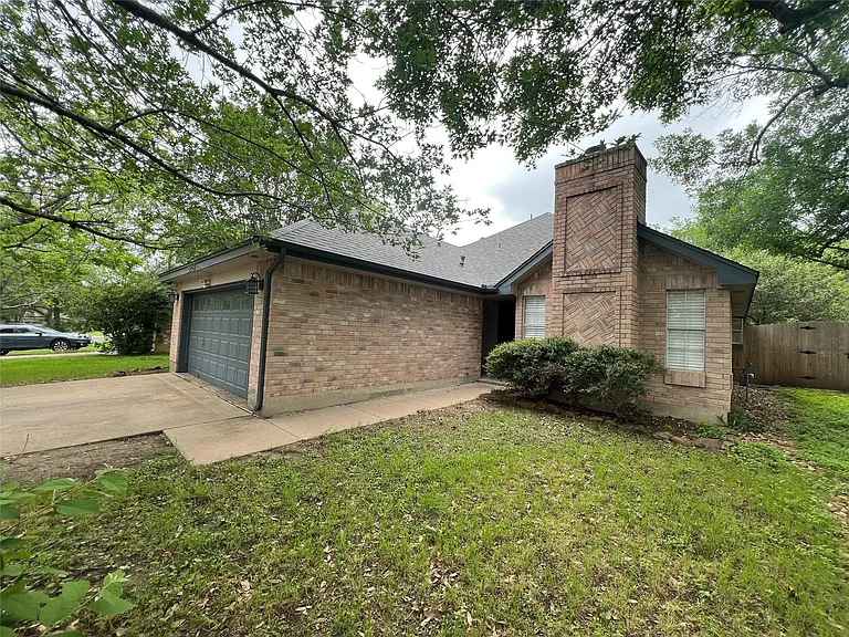 2908 Wadsworth Way — Photo 13