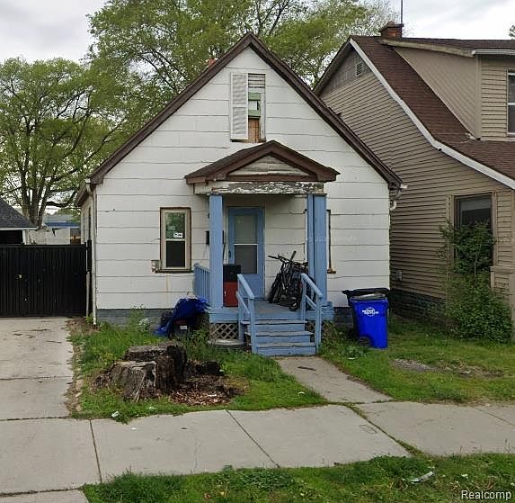 1st image of 4215 Trenton St
