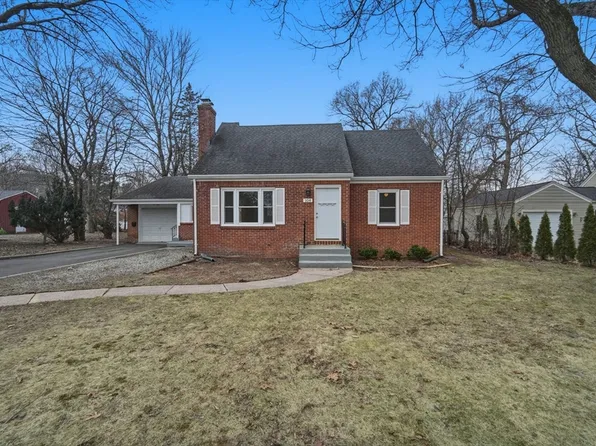 104 Pittroff Ave, South Hadley, MA 01075