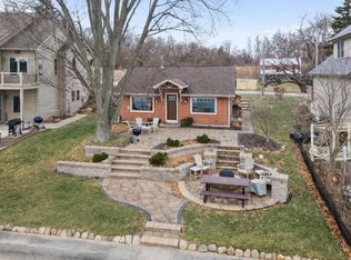 2925 W Sycamore Beach Rd, Angola, IN 46703