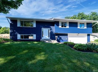 6413 Carnation Rd, Dayton, OH 45449