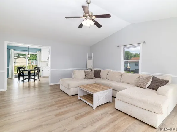 521 Pinecrest Ave, Roanoke Rapids, NC 27870