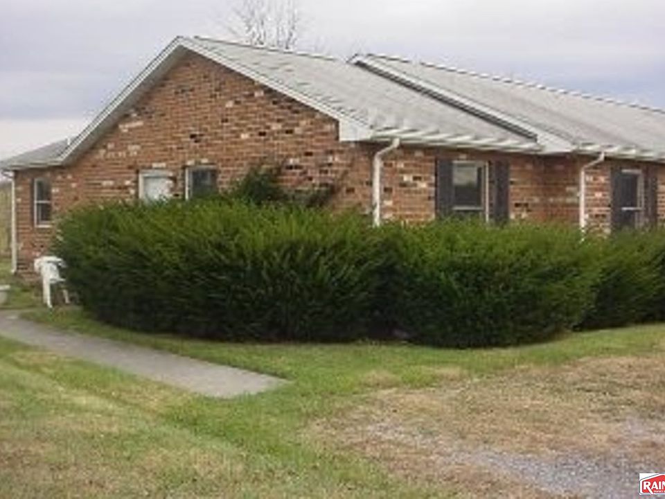 1st image of 1442 Sandy Cir