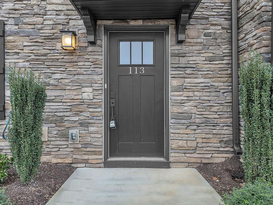 1st image of 113 Rollins Ave