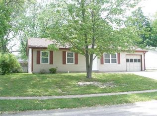 2910 N Heatherlea Dr, Indianapolis, IN