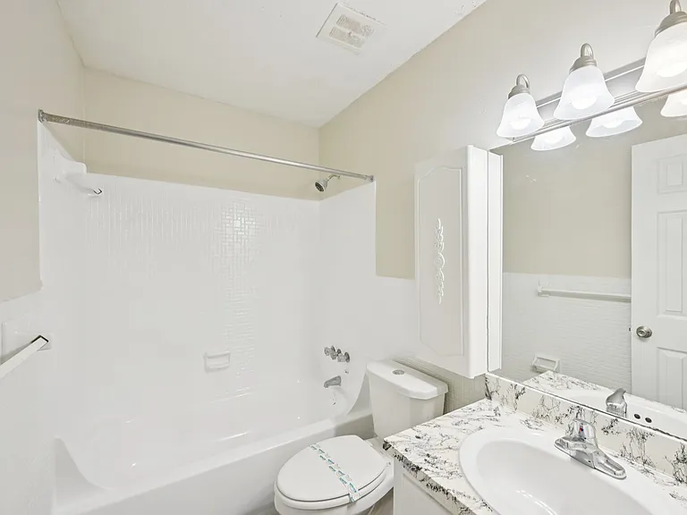 Jacksonville Heights Apartments Homes — Photo 32