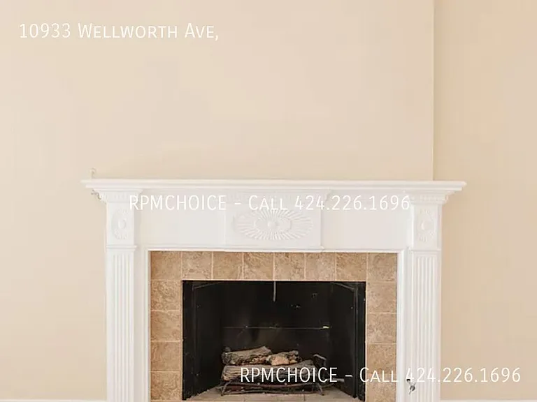 10933 Wellworth Ave — Photo 15