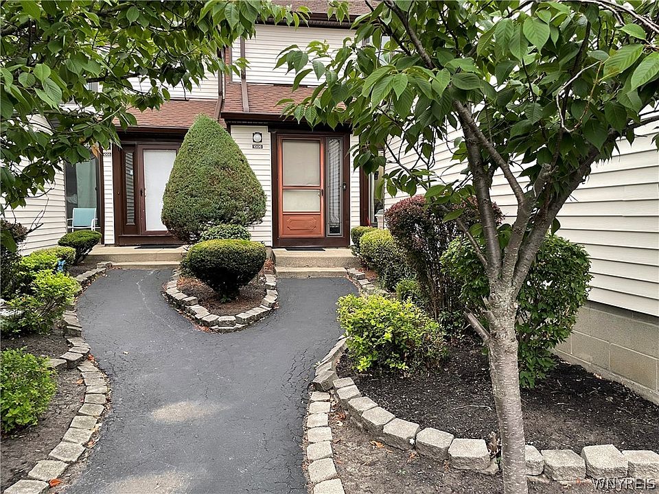1st image of 1006 Charlesgate Cir