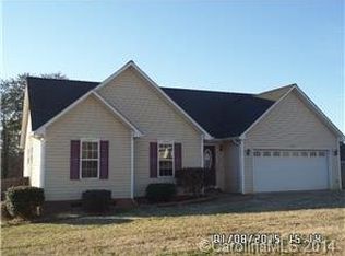 5316 Oaktree Dr, Gastonia, NC 28052