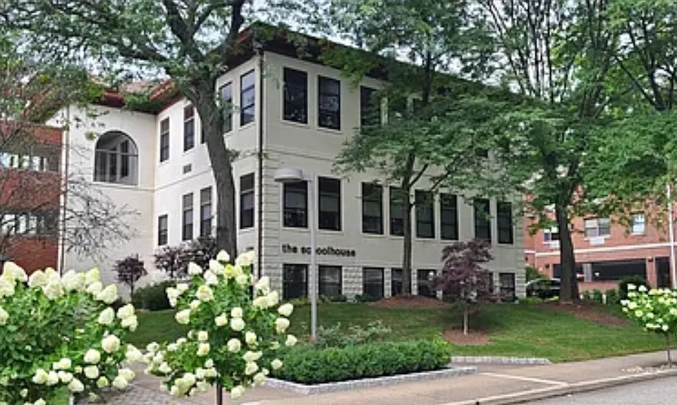 164 Union St #2E