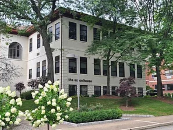 164 Union St #2E