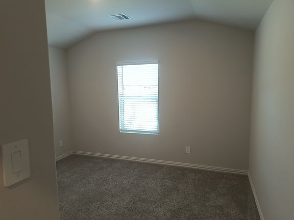 5th image of 125 Lost Creek Trl