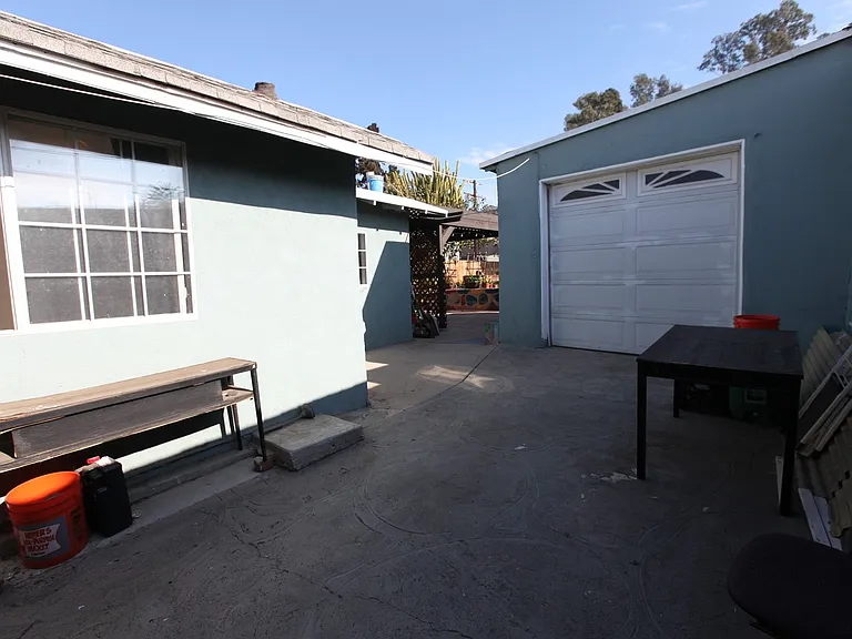 641 Orme Ave — Photo 8