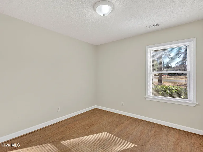 5201 Lord Tennyson Dr — Photo 19