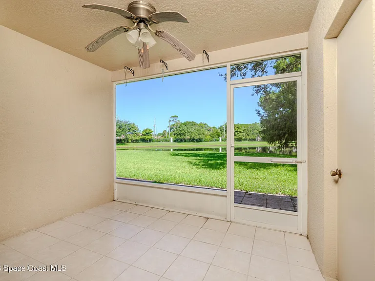 518 Steeplechase Ln — Photo 26