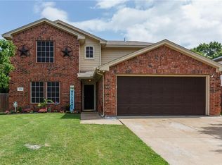 214 Rio Grande Dr, Crandall, TX 75114