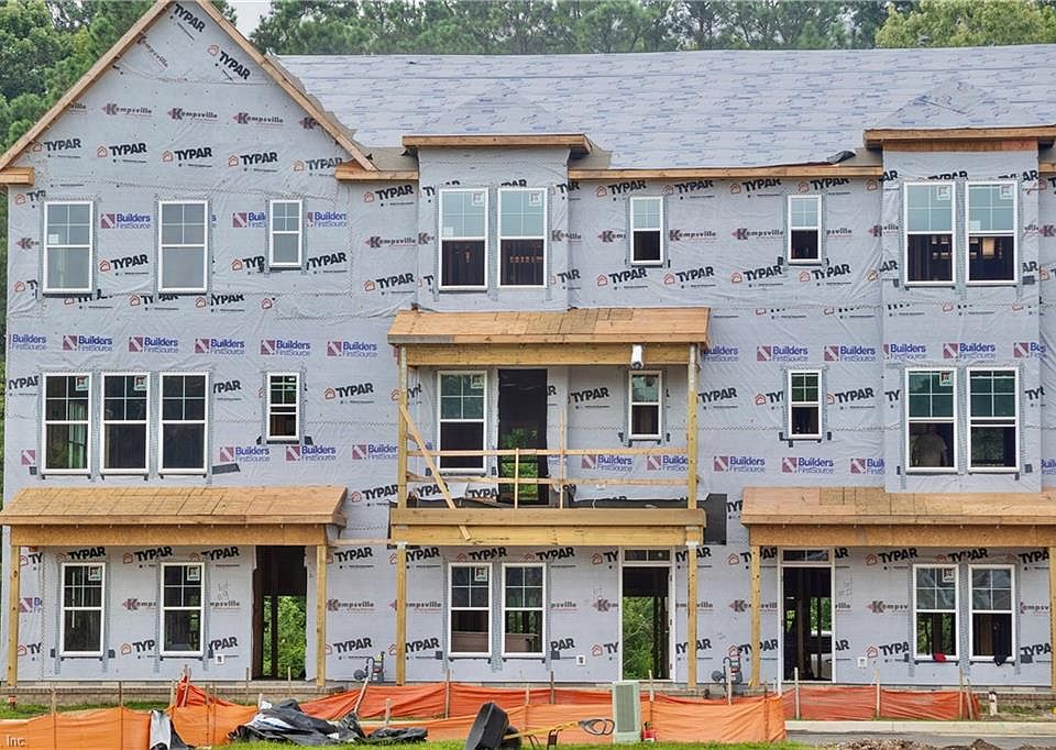 1st image of 124 Lenas Way